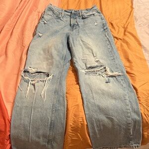 Arizona Jean Company Light Blue Distressed Boyfriend Jeans